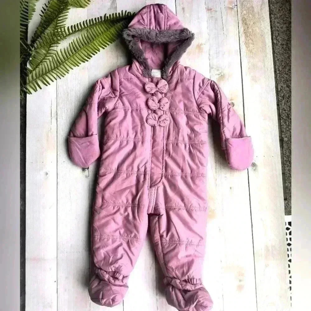 First Impressions Baby Girl Snow Suit Size 18 Months Dusty Rose Pink Gold Trim